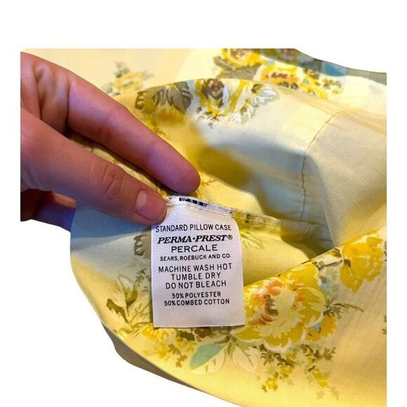 Twin Perma Prest Yellow Floral Set of 2 Flat Sheets 1 Pillowcase Vintage Lot - Picture 9 of 10